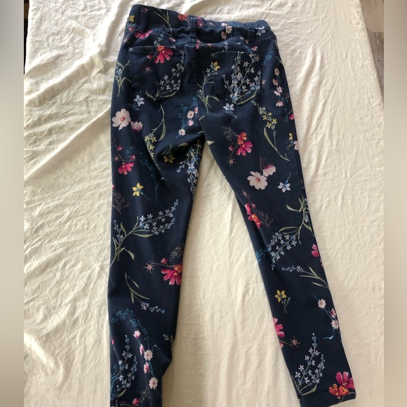 Junior Jeggings - Picture 2 of 5
